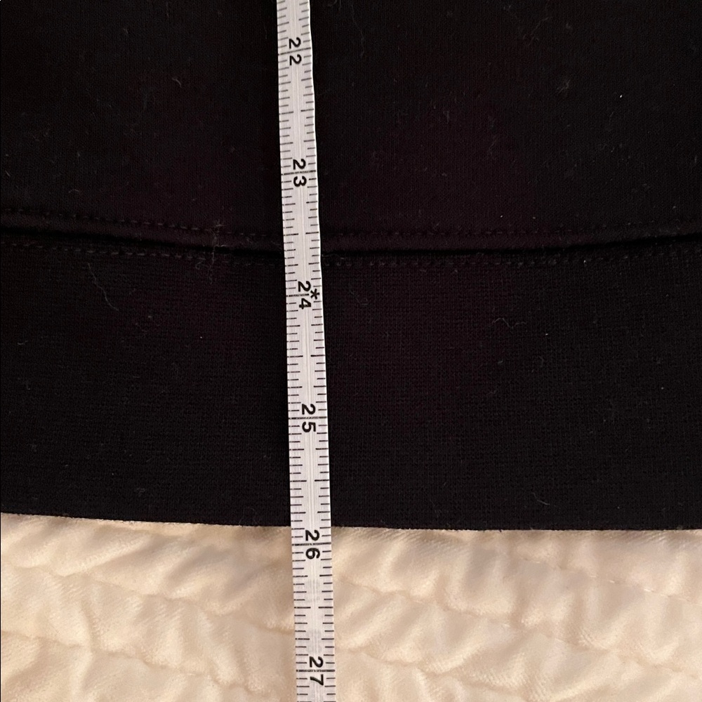 Brunette The Label Black Crew Neck Sweater Size XS/S Brand New with tags - Picture 9 of 11